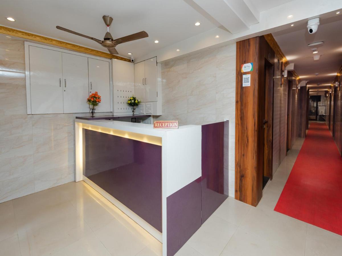 Hotel Kgn Near Cst Railway Station Mumbai And Haj House Mumbai Near Crawford Market Bombaj Exteriér fotografie